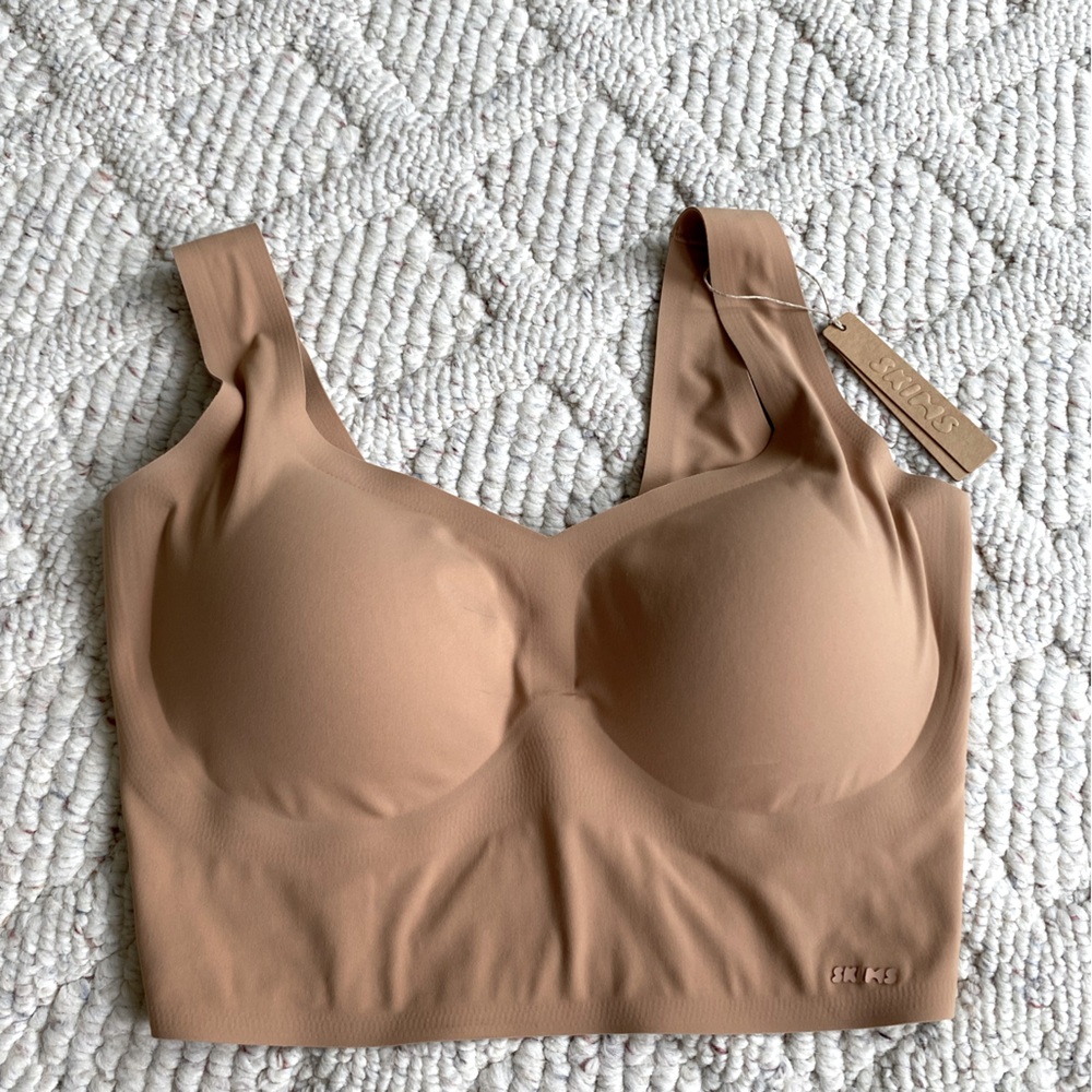 SKIMS NAKED PLUNGE
LONGLINE BRALETTE - Picture 9 of 9